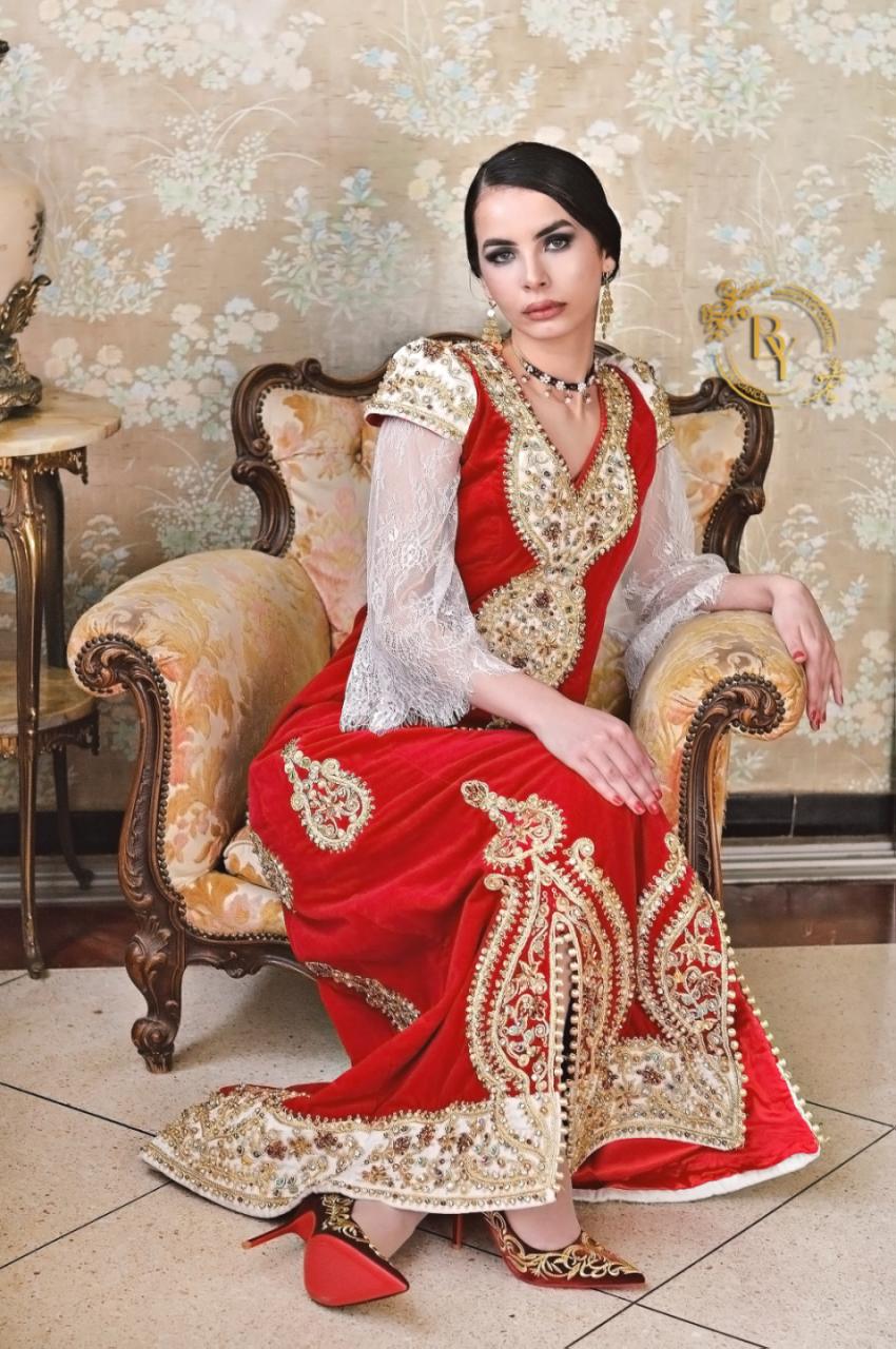 Gandoura traditionnelle avec fontes